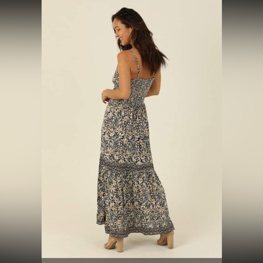 Like New Nostalgia Black Floral Cut Out Maxi Dress - Picture 5 of 11